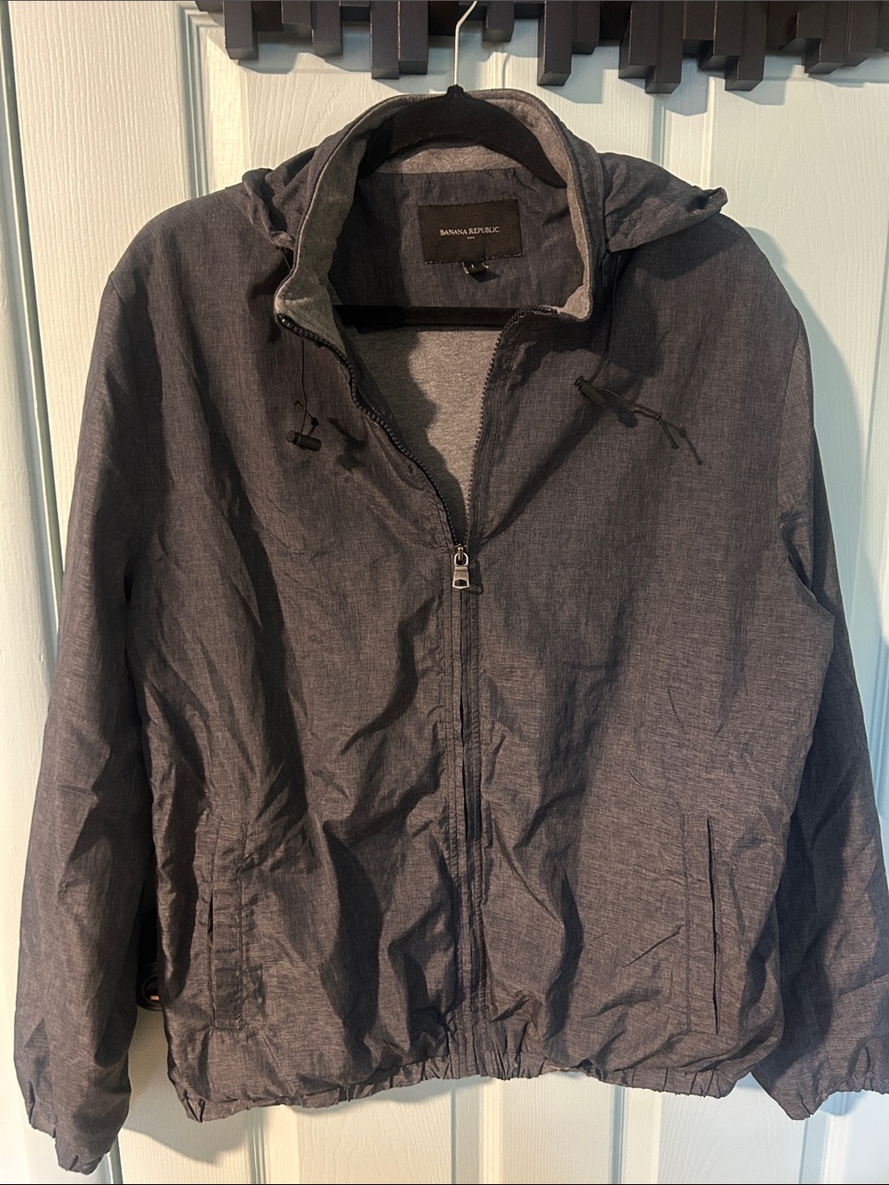 Banana Republic Men's Hooded Lightweight Jacket in Charcoal